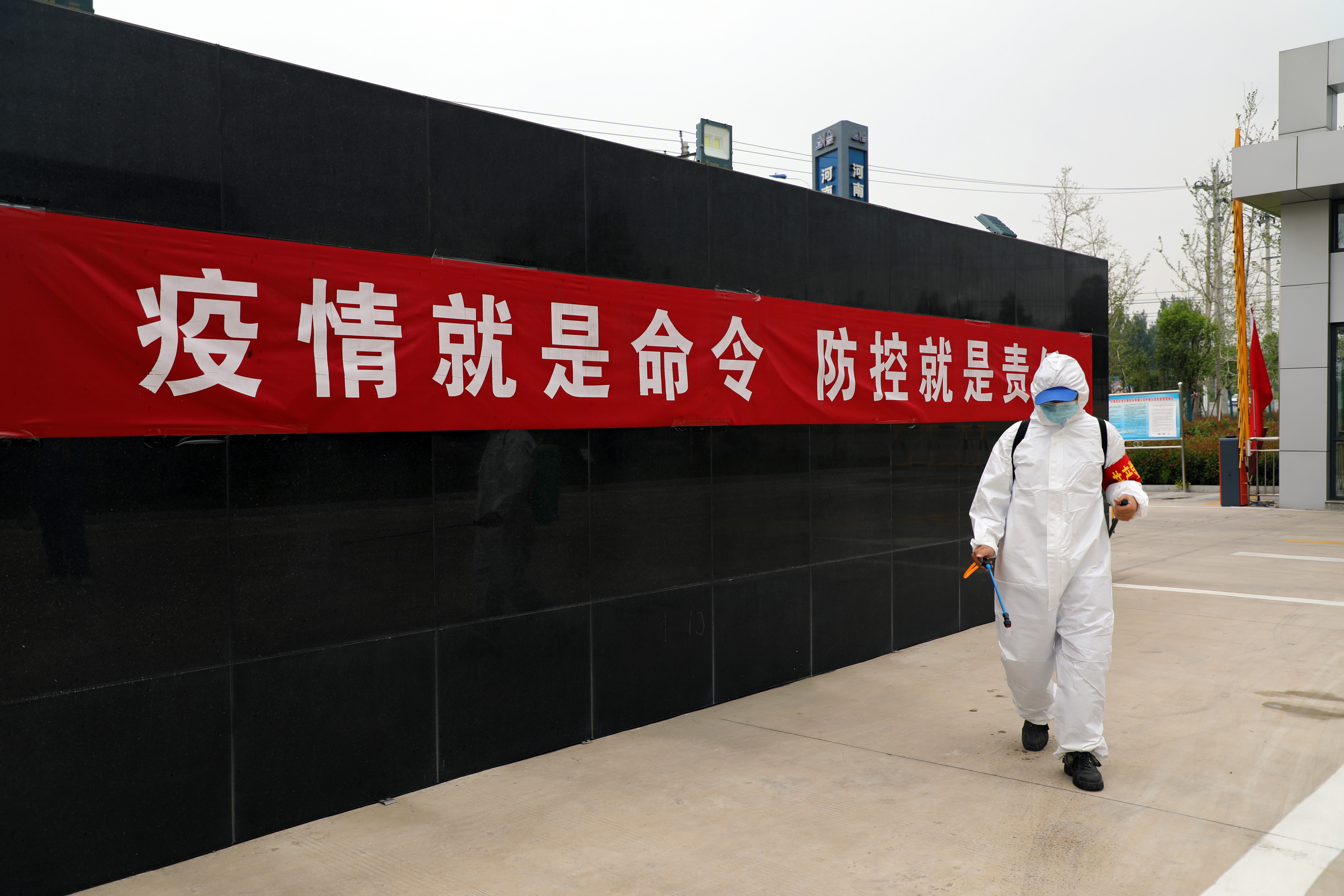 安彩高科：抗疫路上，從來(lái)都是“雙向奔赴”！