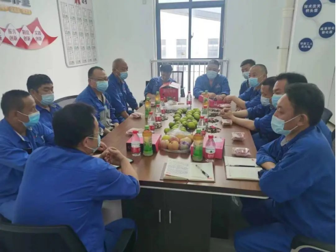 月光戰(zhàn)“疫”筆記∣心在一起 無懼風(fēng)雨 抗擊疫情 有我有你——安彩光伏新材料抗擊疫情紀(jì)實(shí)